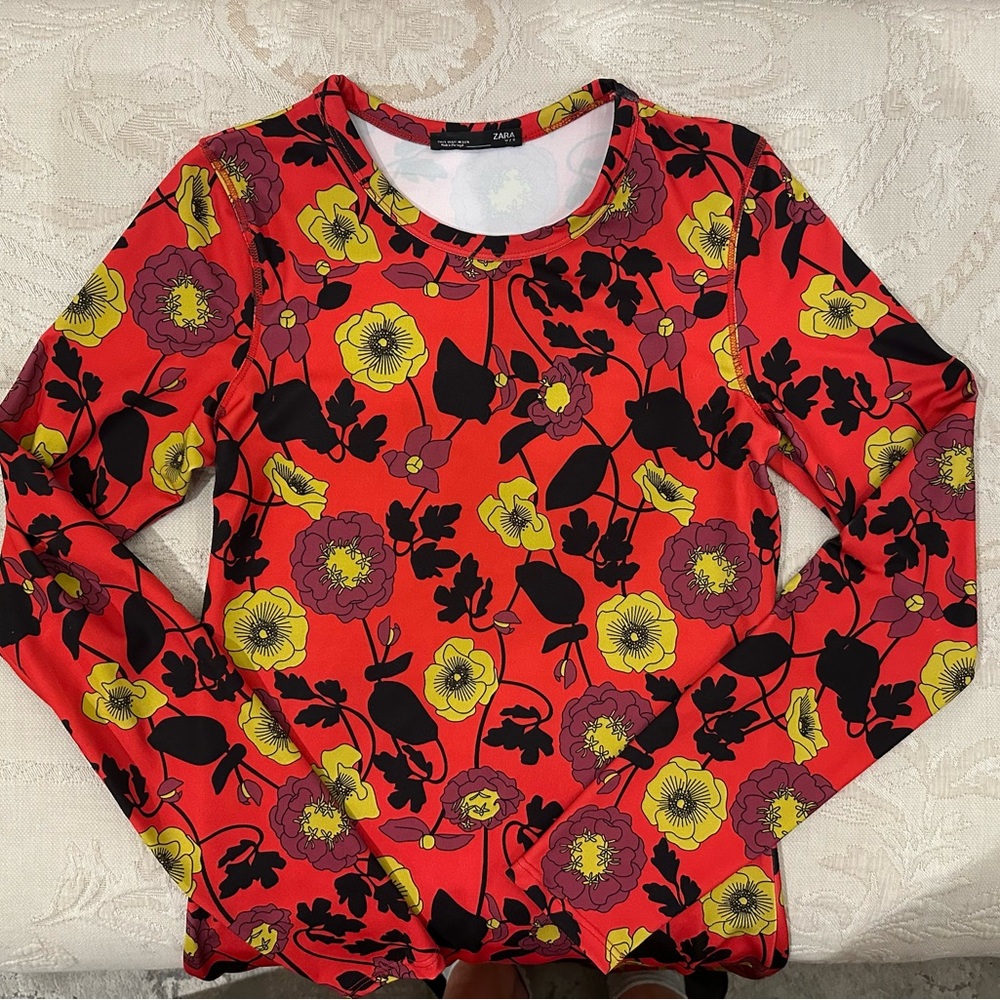 Zara Red Floral Bodycon Midi Dress – Size S